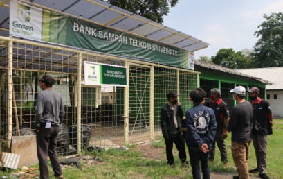 PELATIHAN PEMILAHAN SAMPAH DAN PENGOLAHAN SAMPAH SECARA TERINTEGRASI UNTUK MASYARAKAT SUKAPURA KABUPATEN BANDUNG